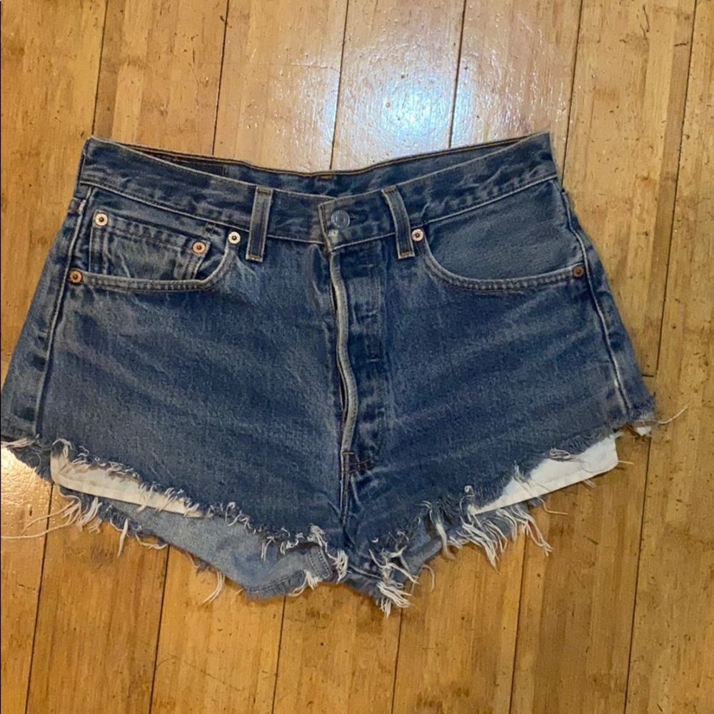 Levi’s cutoff shorts